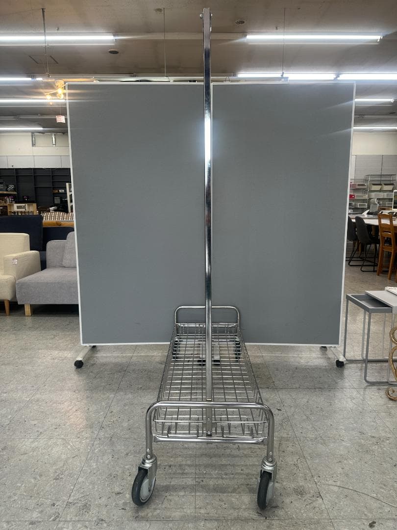 PFS 48\" GARMENT RACK　ハンガーラック　シェルフ付き　シルバー