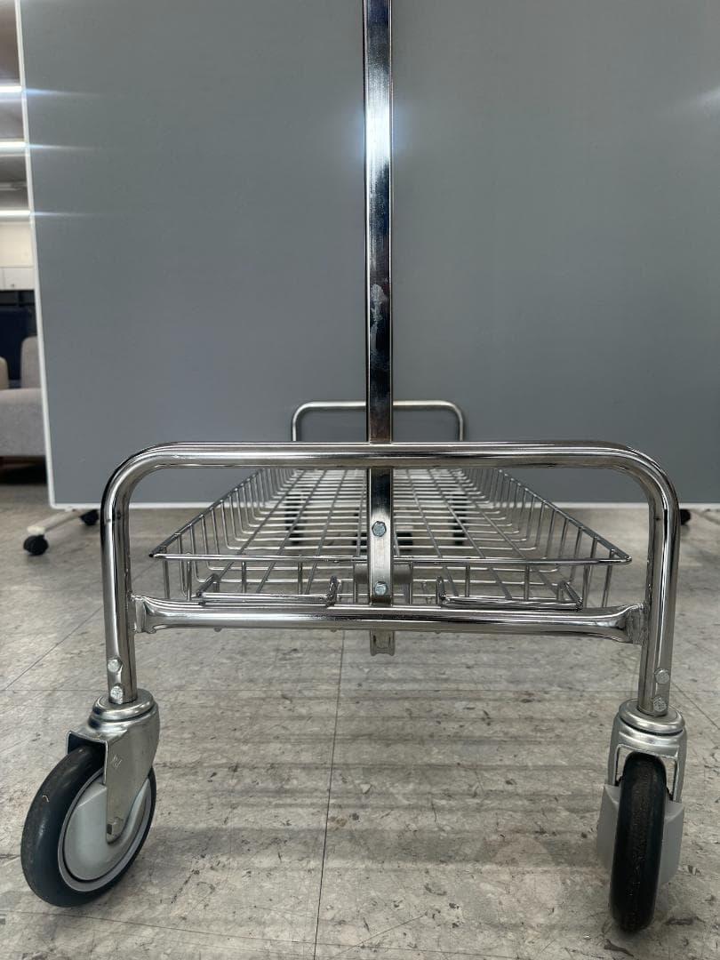 PFS 48\" GARMENT RACK　ハンガーラック　シェルフ付き　シルバー