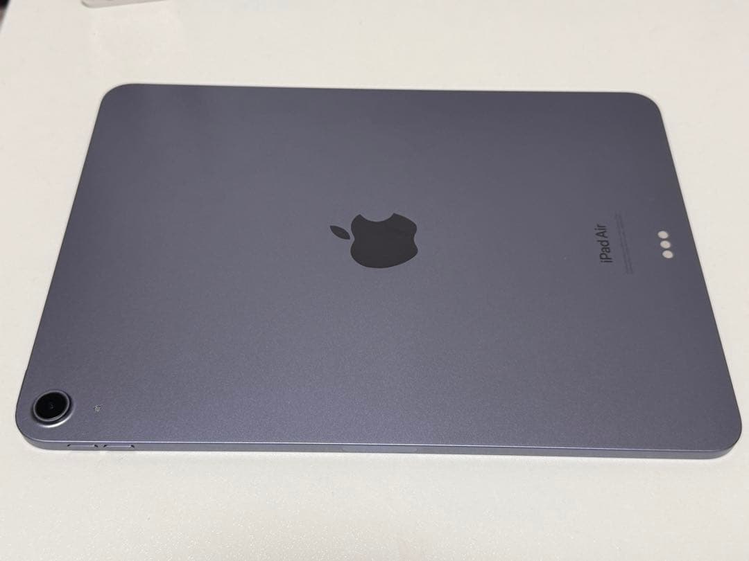 KGB様　美品 iPad Air M1(第5世代)パープル 64GB Wi-Fi