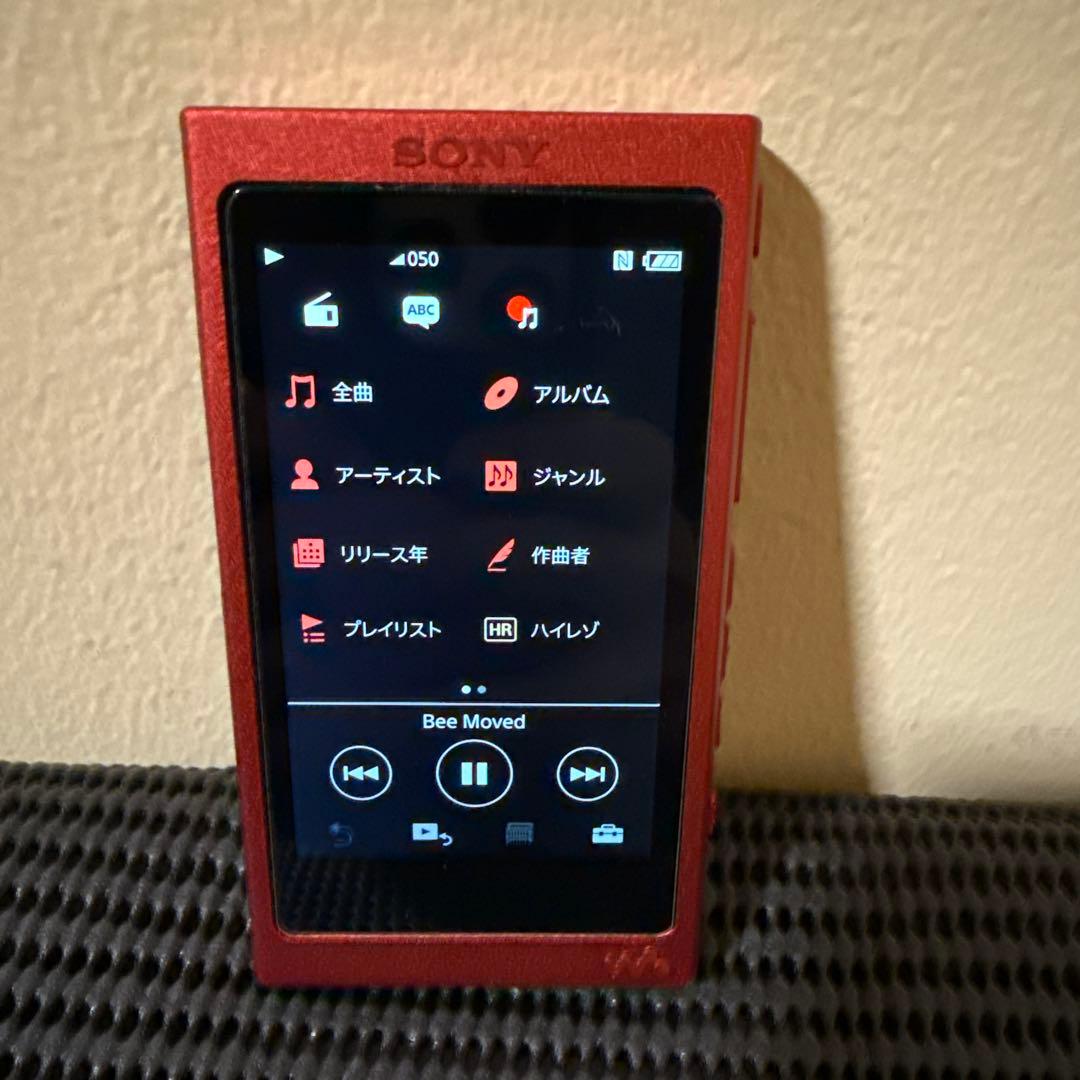 J67 ほぼ未使用　SONY NW-A37 デジタル音楽プレーヤー オレンジ