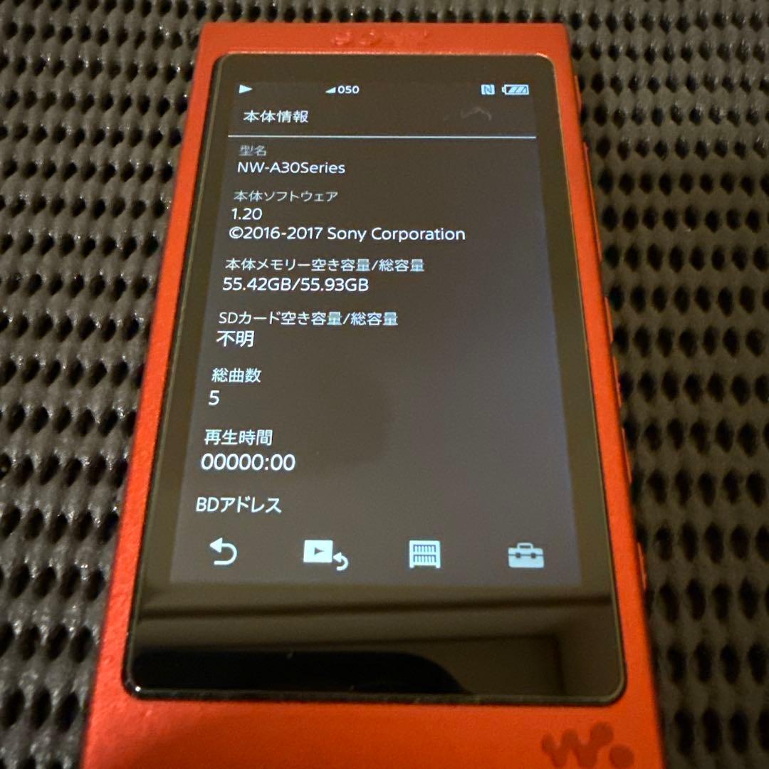 J67 ほぼ未使用　SONY NW-A37 デジタル音楽プレーヤー オレンジ