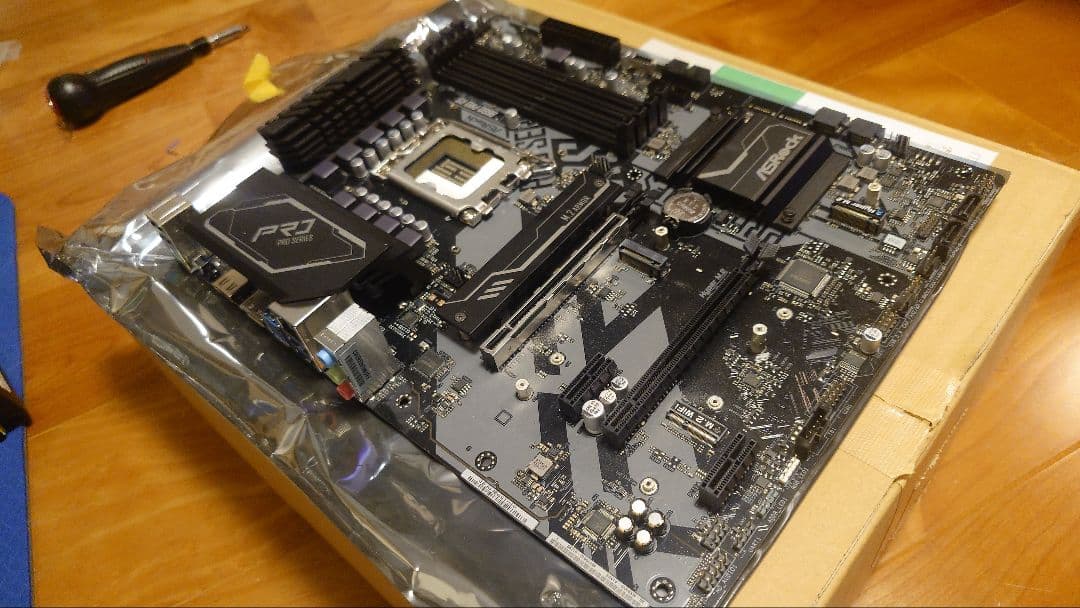 ASRock　B660 pro rs　値下げ少し可能！