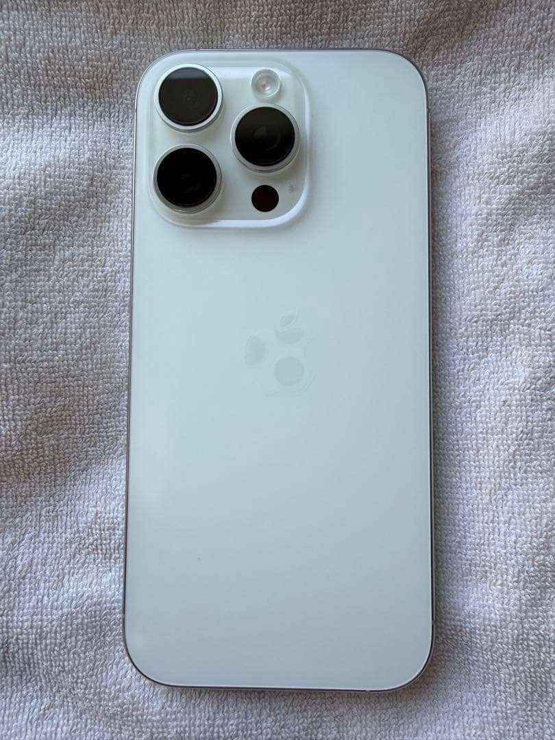 Apple iPhone 16 Pro 128GB 本体 ホワイトチタニウム