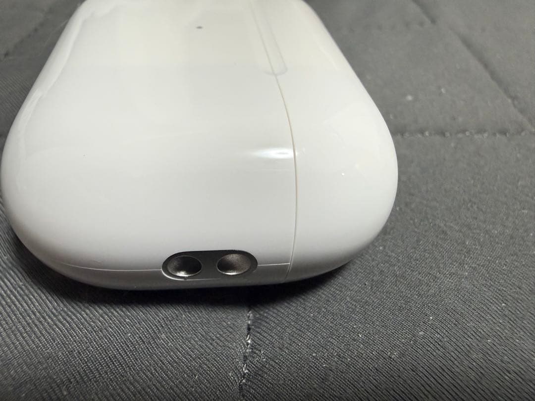 AirPods Pro 2 本体 type-C 付属品未使用 ケース付き