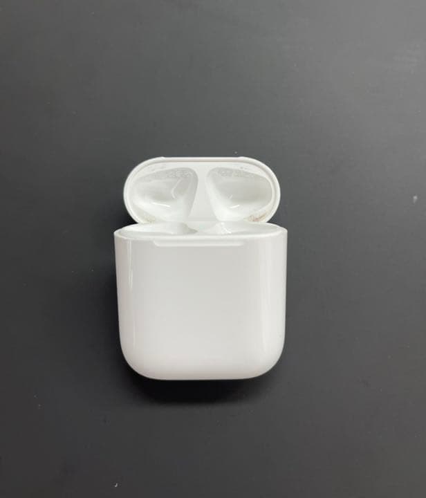 Apple 純正AirPods 第2世代