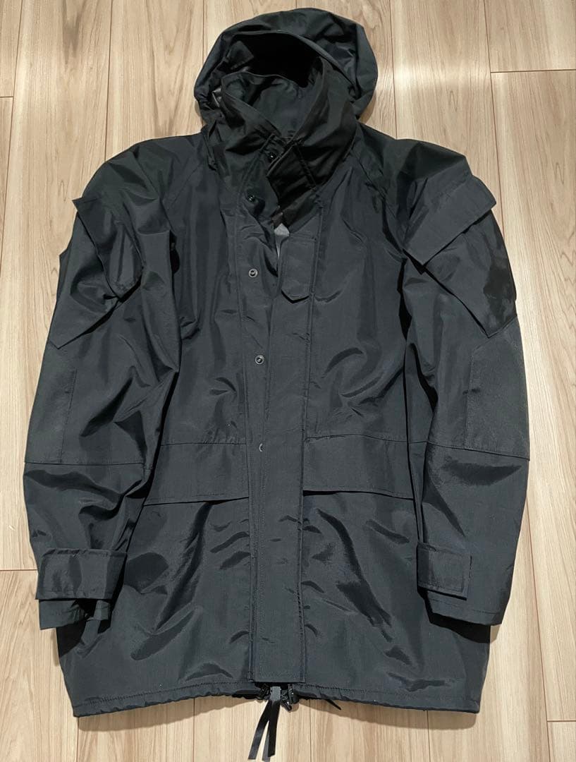 アメリカ軍ECWCSgen2 ゴアテックスマウンテンパーカーサイズS-REG黒