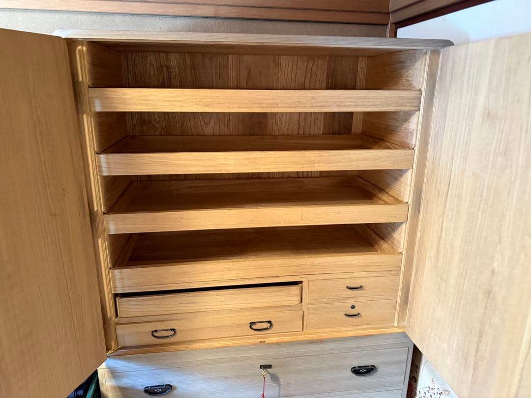 2*1様 引き取り限定 箪笥 伝統工芸 桐 桐箪笥 衣装 着物 元値100万 箪