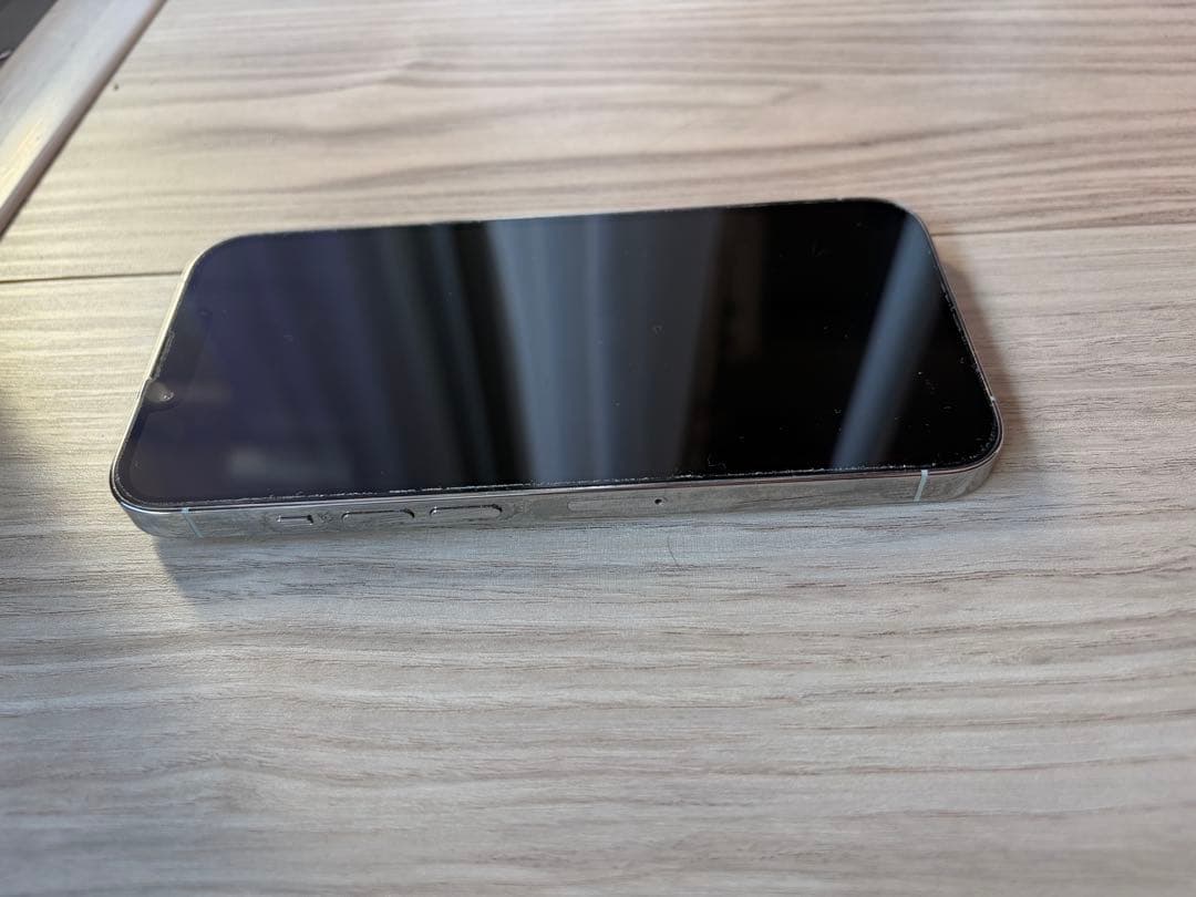 Apple iPhone 13 Pro シルバー　512GB 79%