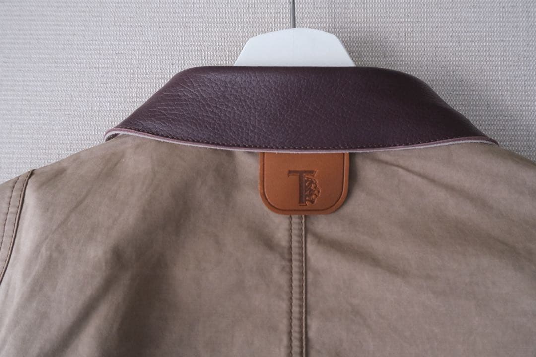 TOD'S 2022年SSメンズ・コレクションハンティングジャケット