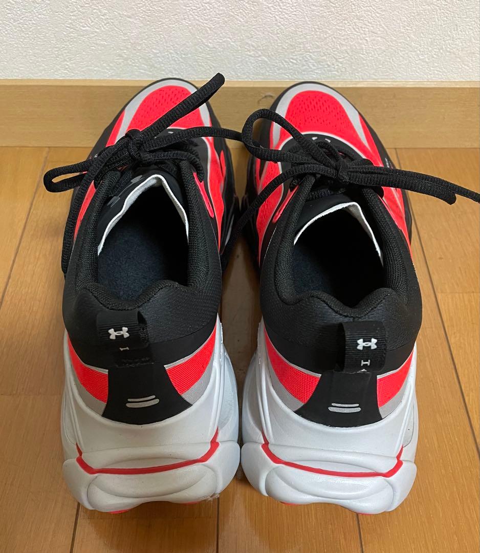 ガ*ム様 アンダーアーマー UA ヘイローレーサー（ランニング/MEN） 28.