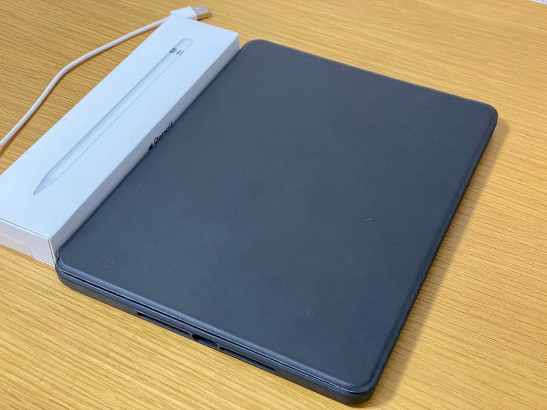 iPad 第6世代 32GB ＋ Apple Pencil（箱付き）＋オマケ