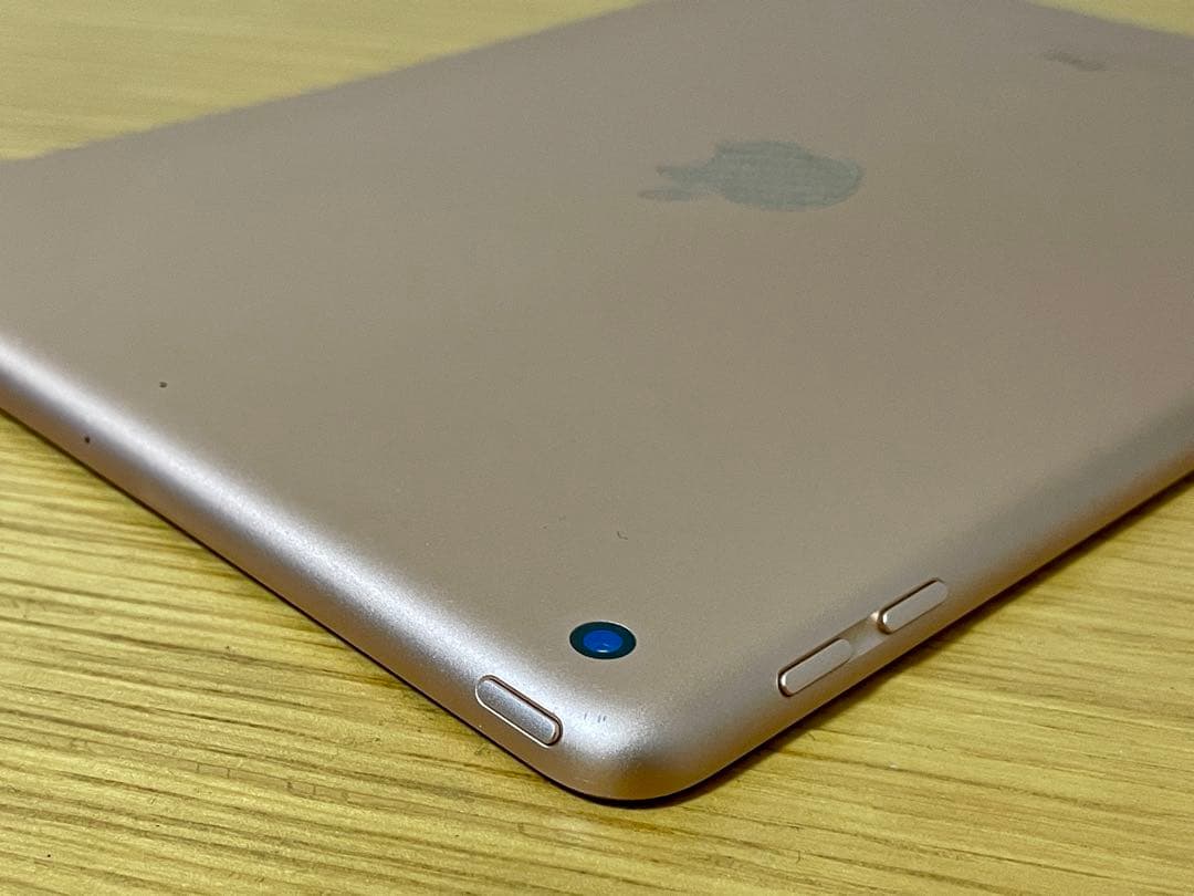 iPad 第6世代 32GB ＋ Apple Pencil（箱付き）＋オマケ