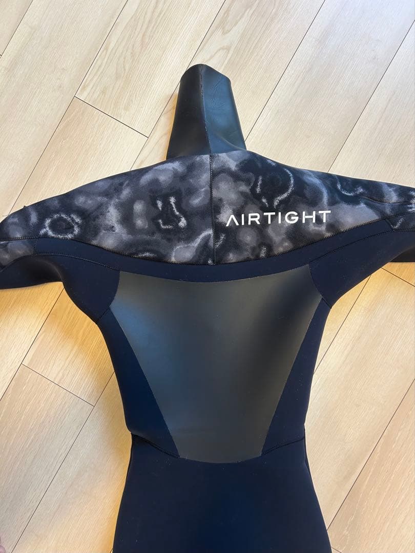 airtightドライウェットスーツ5mm/3mm