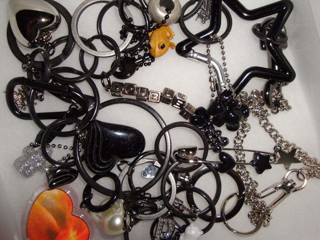 美品 doublet ダブレット25AW KEY CHAIN BLACK