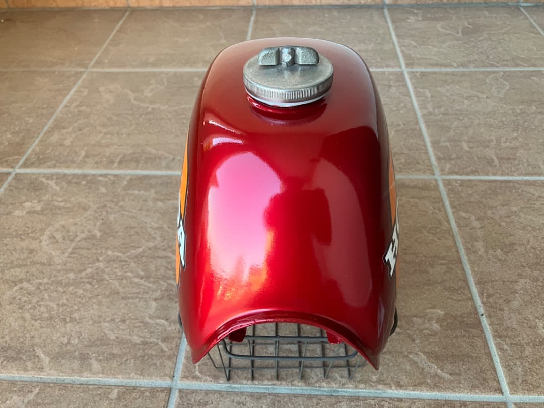 バイクタンク&サイドカバー　モンキー4L純正