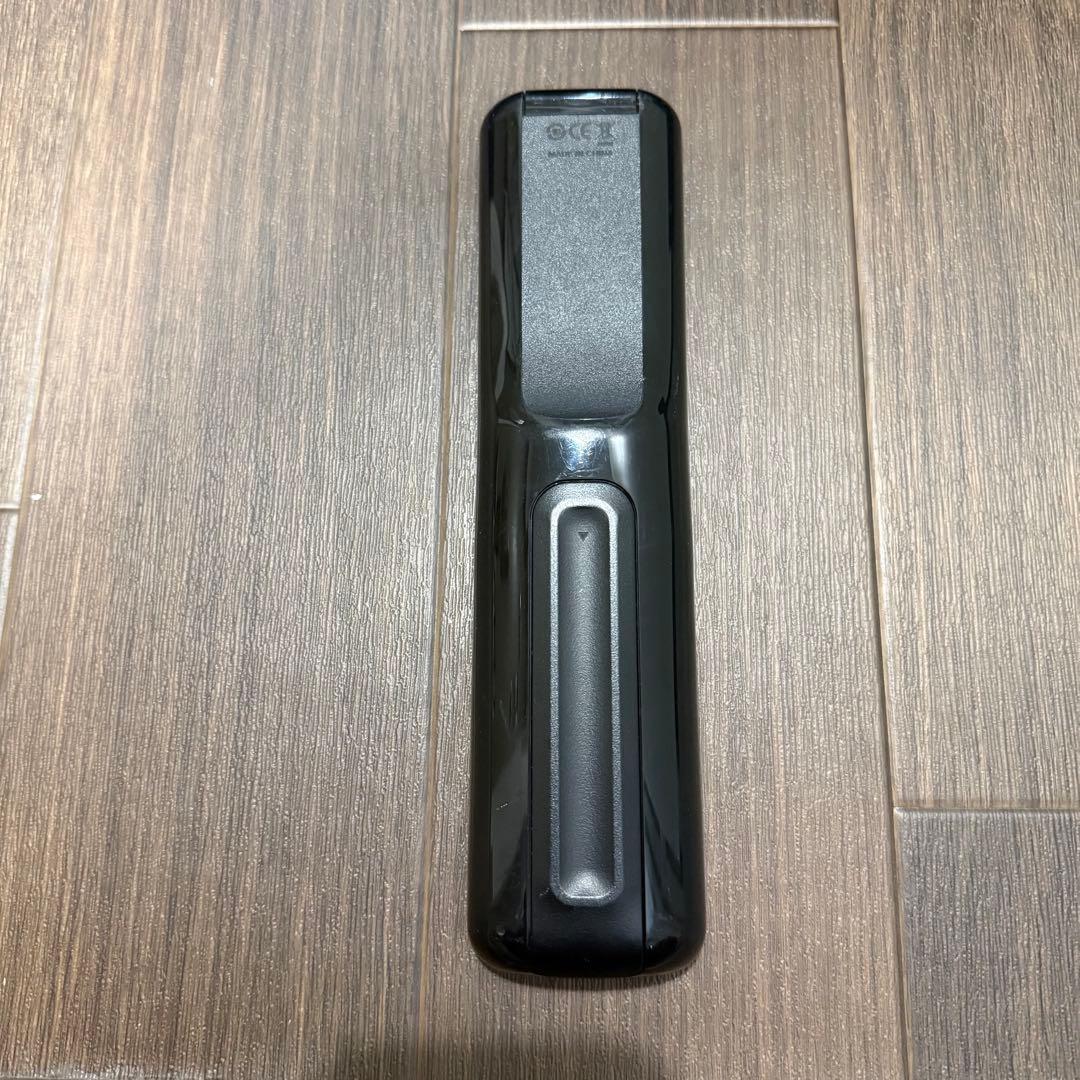 BOSE TV Sound System 本体とリモコン