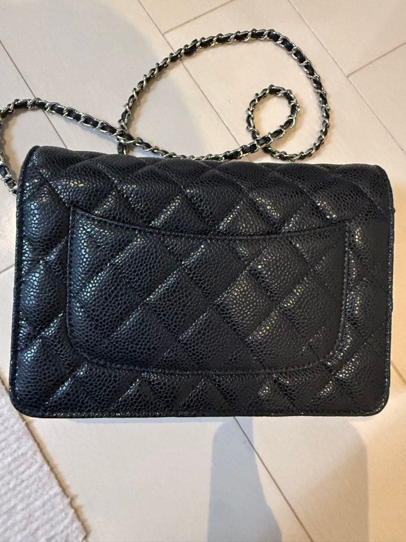 CHANELチェーンウォレットノベルティ海外お土産