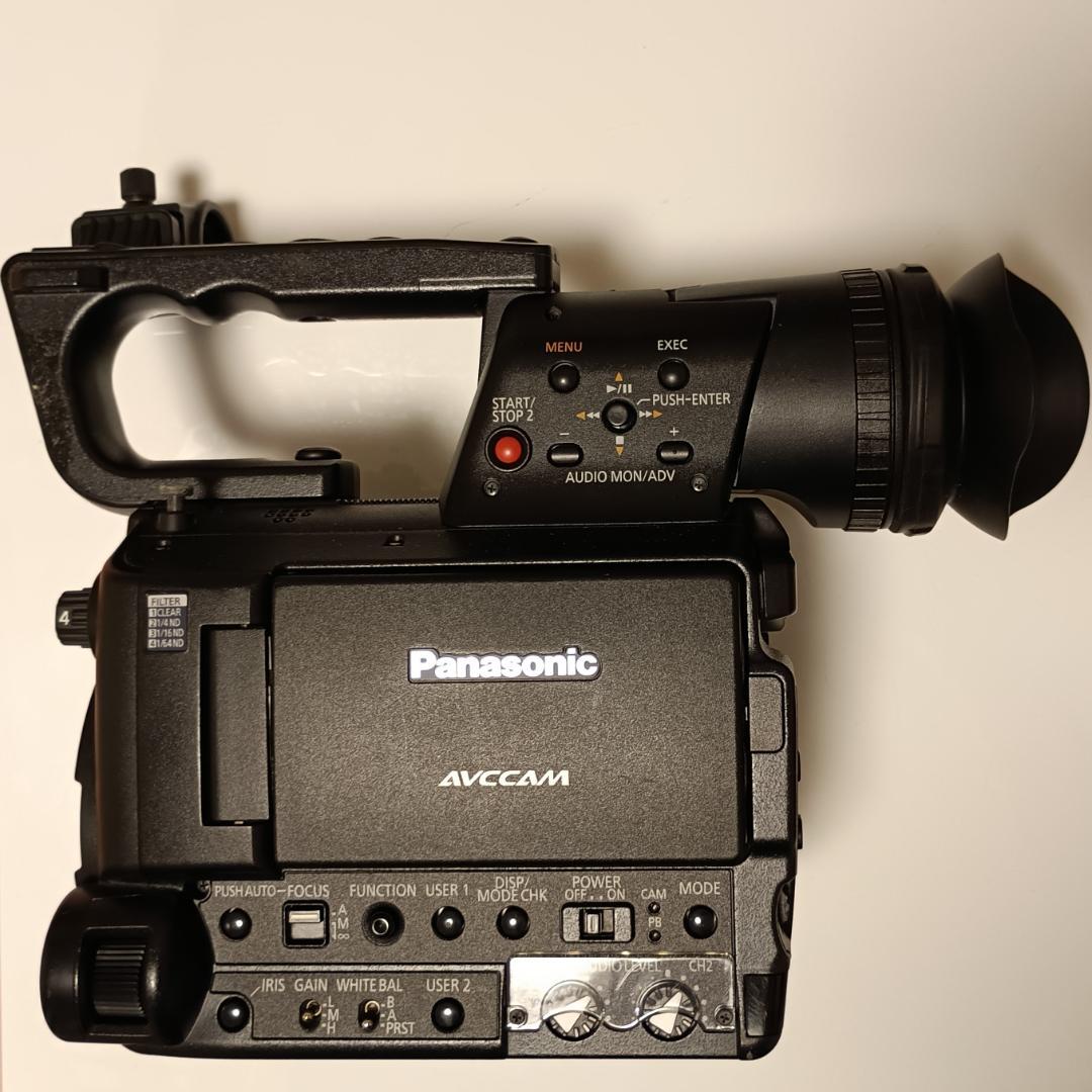 ビデオカメラ [210HoursOfUse]No Scratches or Dirt.