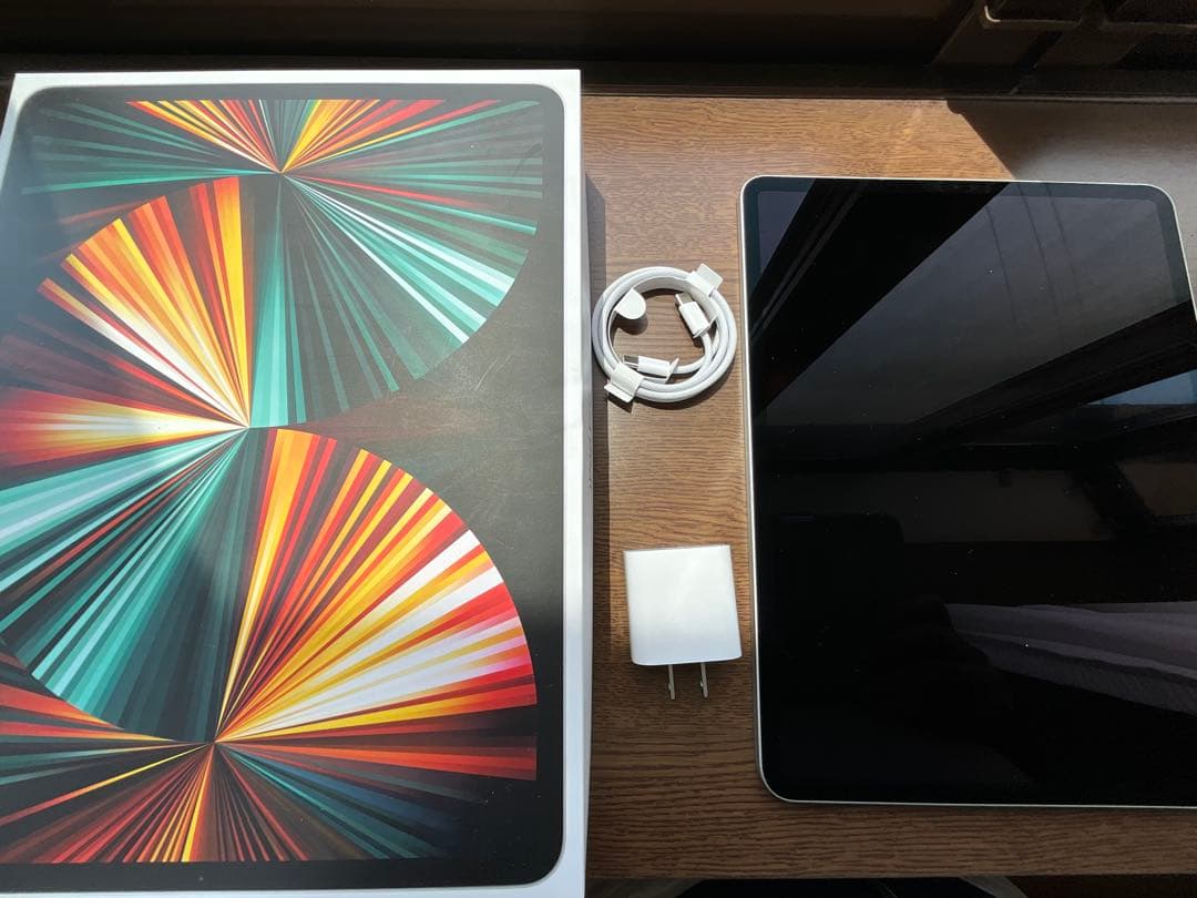 t*）様 iPad Pro 12.9インチ 第5世代 Wi-Fi 256GB