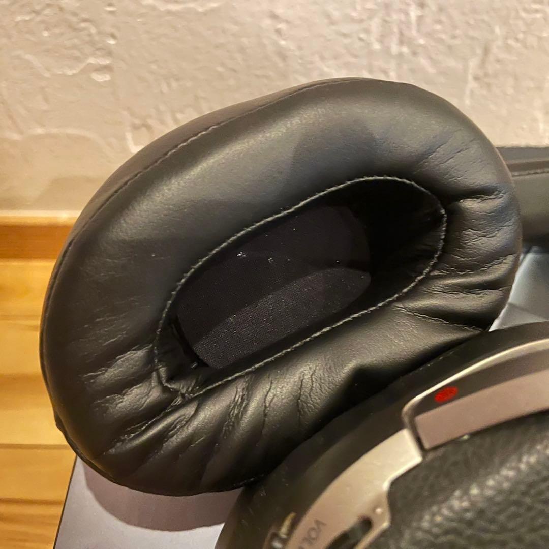 美品‼️SONY 9.1chデジタルサラウンドヘッドホンMDR-HW700DS