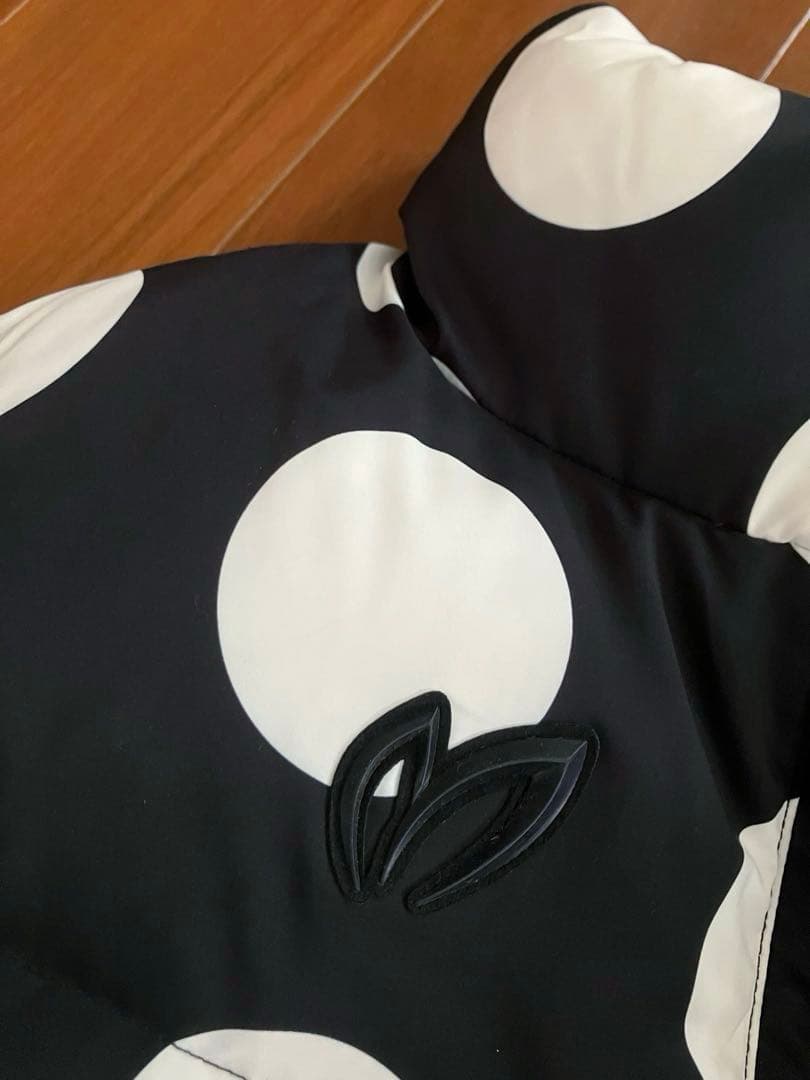 く*ま様 ⭐️美品⭐️マスターバニー ダウンジャケット ドット柄 水玉 モノトー