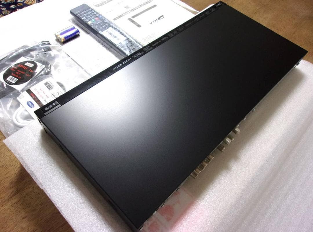 動作品パナソニック ブルーレイレコーダーDMR-BWT630(HDD2TB増量)