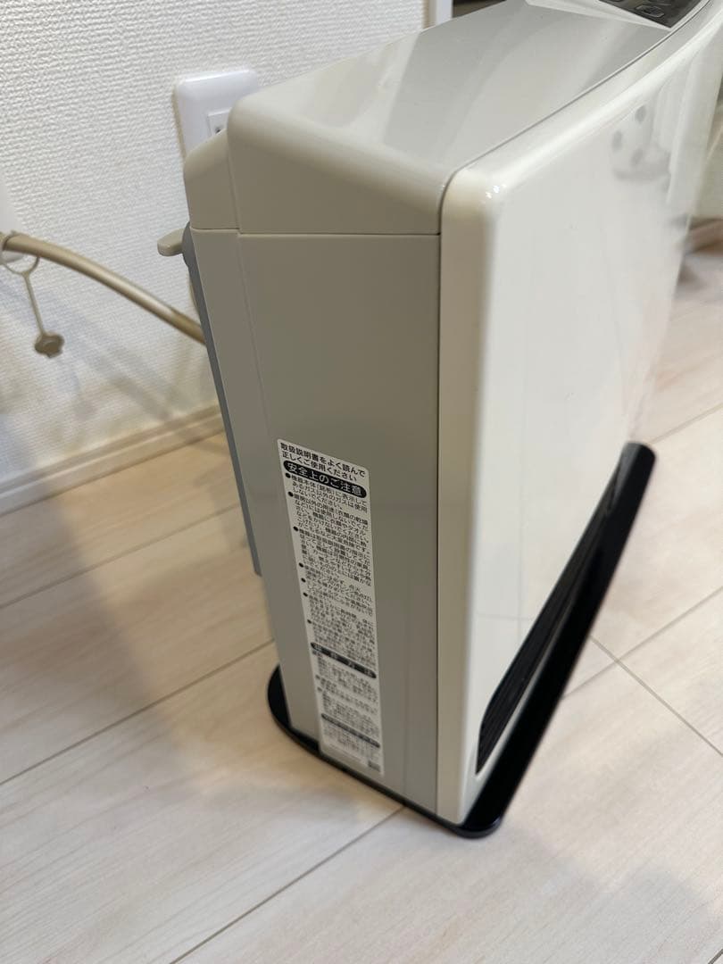 20年製 リンナイ RC-N206E 都市ガス用ファンヒーター ホース付き