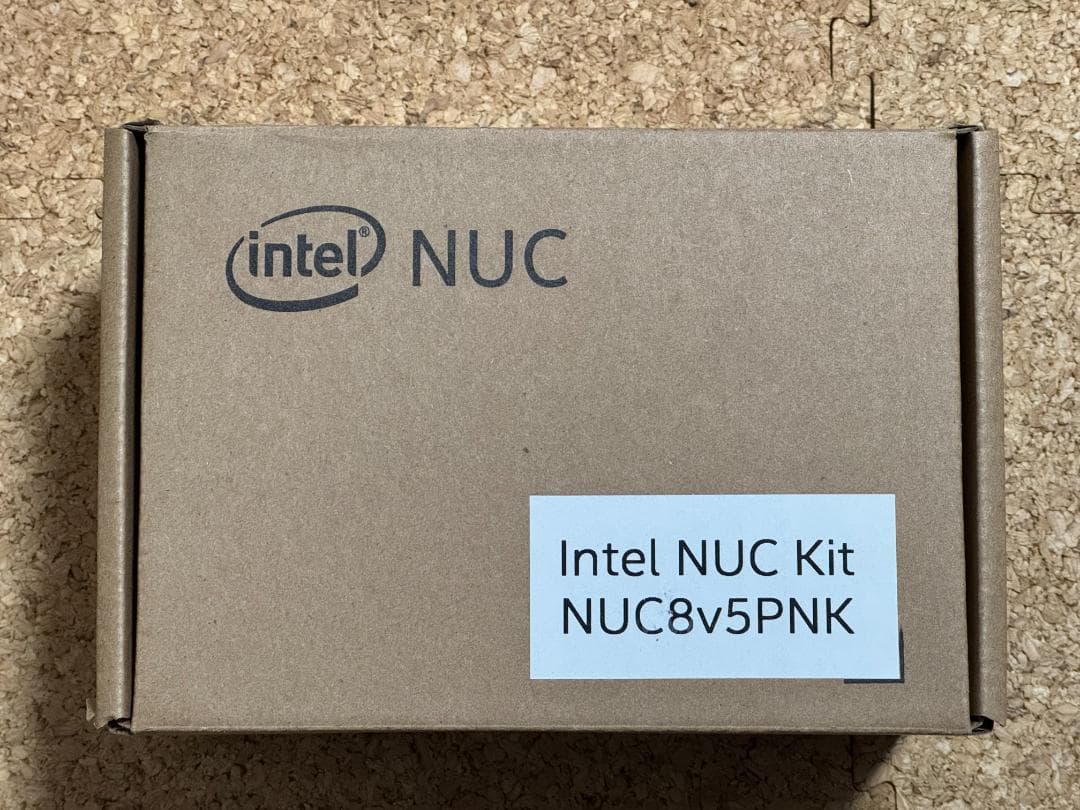 【中古】Intel NUCベアボーンキット NUC8v5PNK