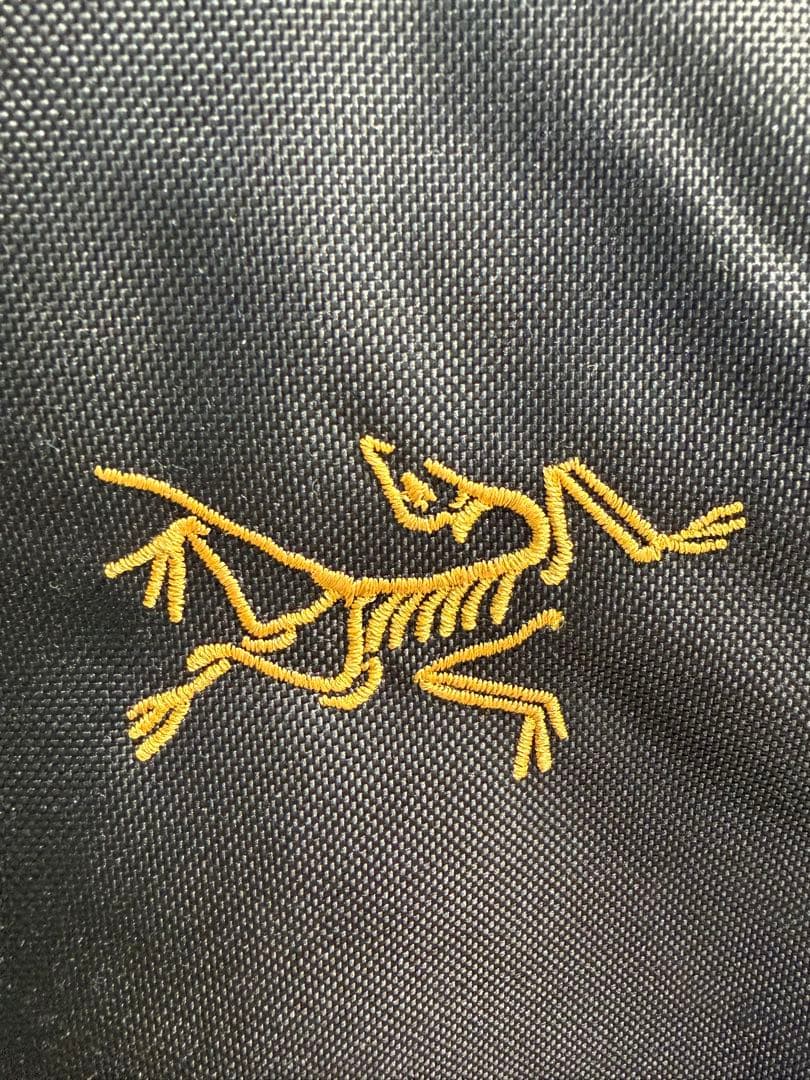 美品　Arc'teryx マンティス26