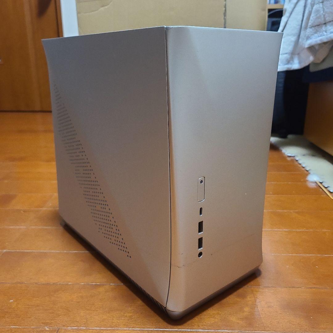 Fractal Design ERA ITX　シルバー