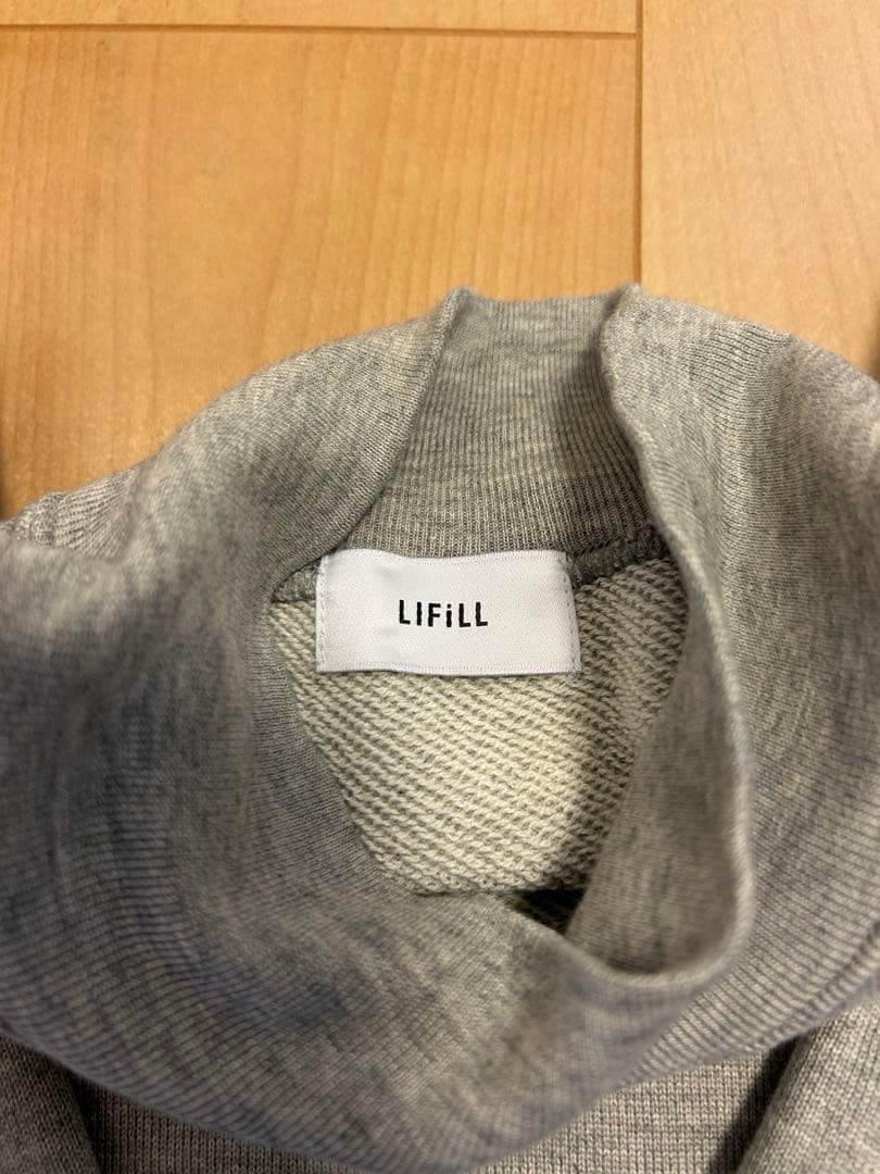 LIFiLL（リフィル） コットニー モックネック スウェット