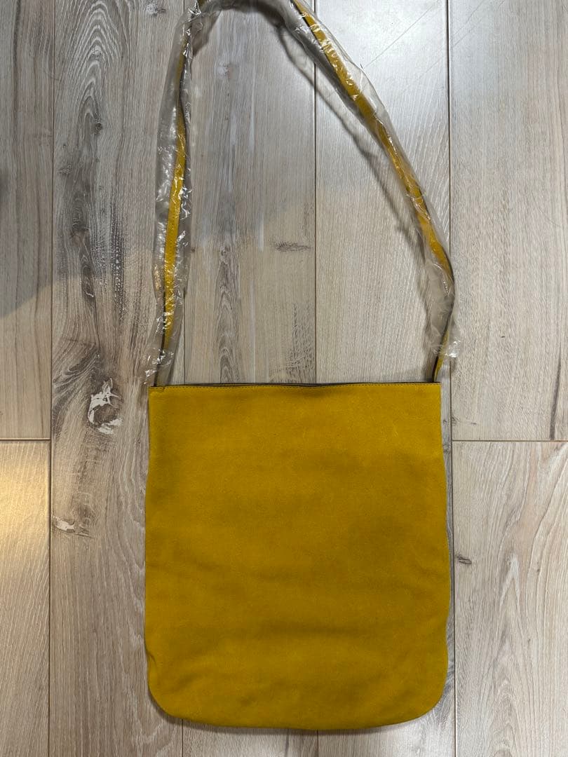 merci メルシー スウェード クロスボディ ショルダー バッグ 未使用