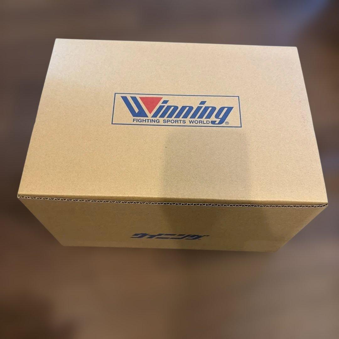 返品可能★Winnning 黒 ボクシンググローブ　14オンス