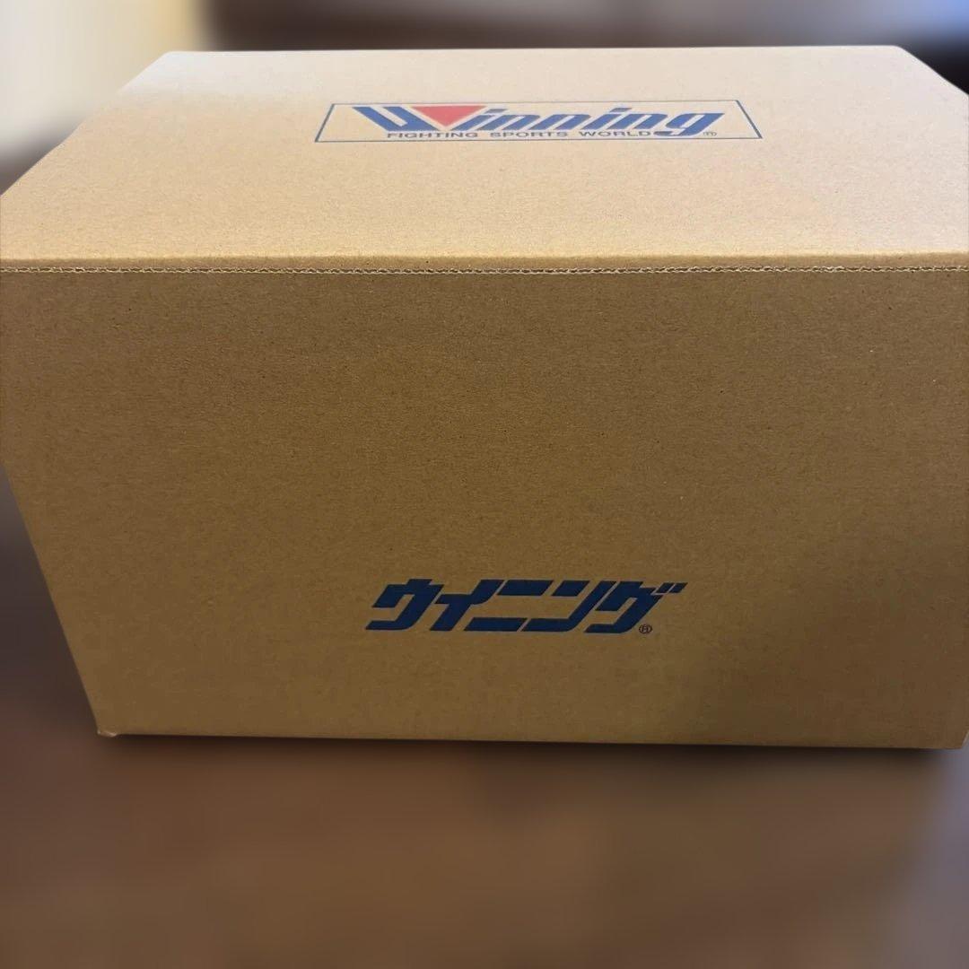 返品可能★Winnning 黒 ボクシンググローブ　14オンス