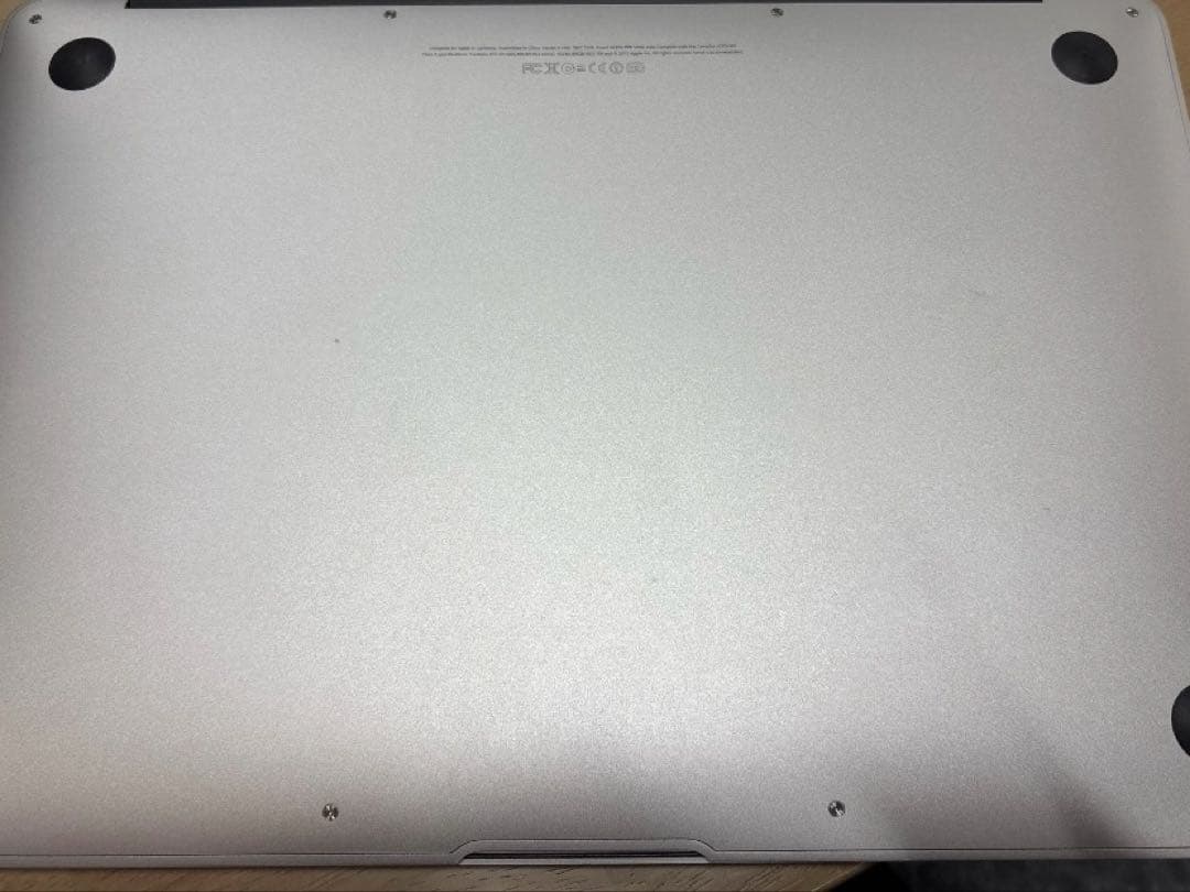 MacBook Air シルバー A1466