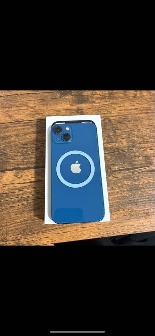 Apple iPhone 13 本体 青色