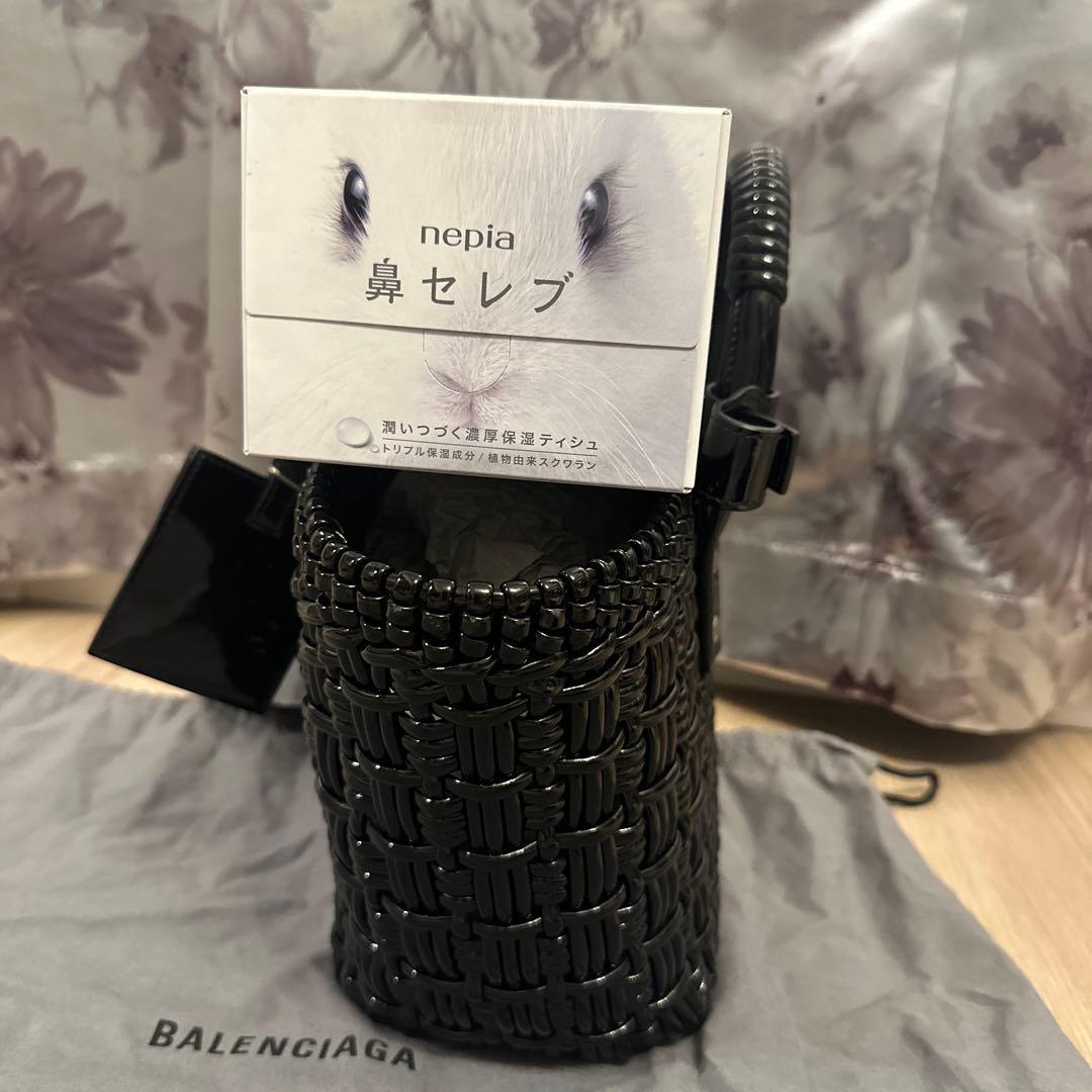 バレンシアガ♡かごバック♡ブラック♡サイズは画像でお確かめください