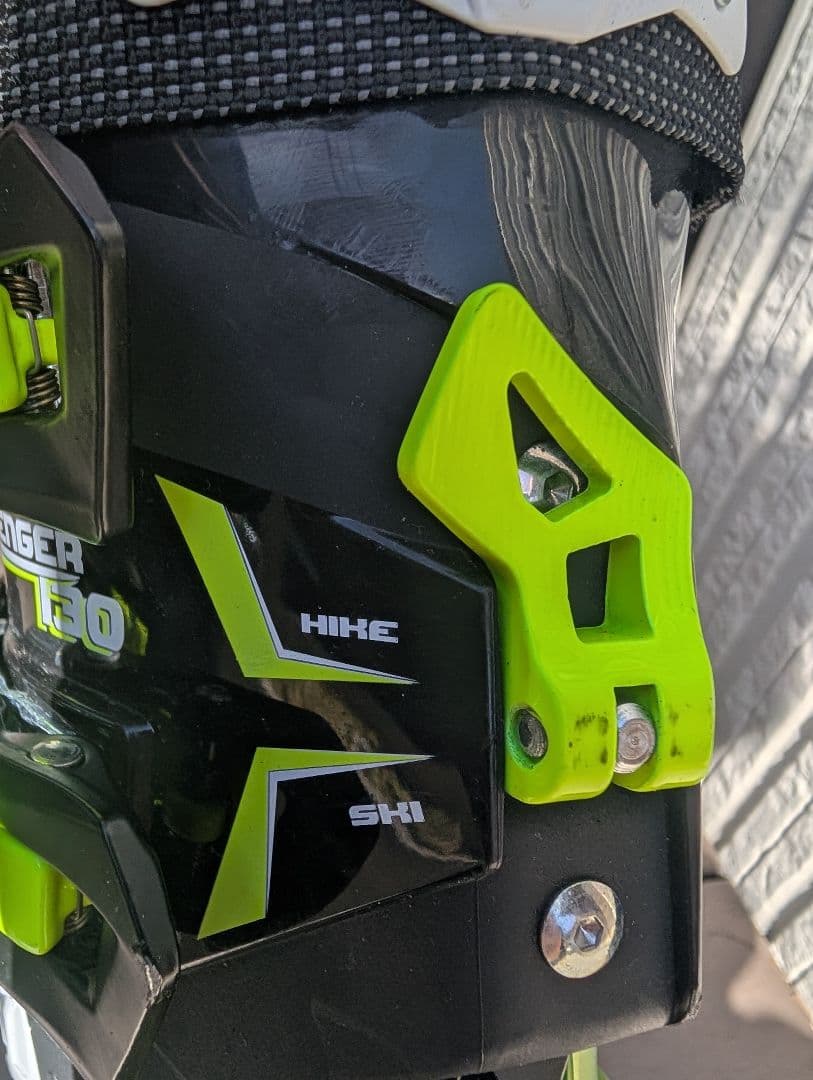 【3/16まで出品】 HEAD CHALLENGER130 スキーブーツ