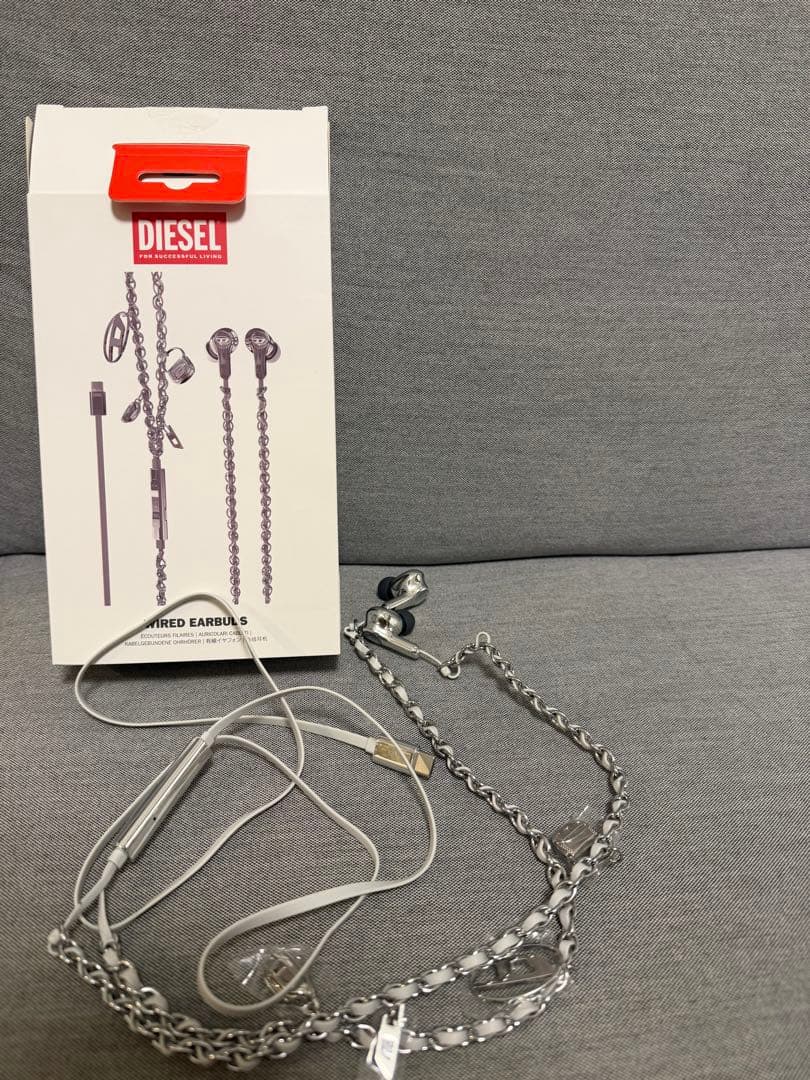 DIESEL 有線イヤホン