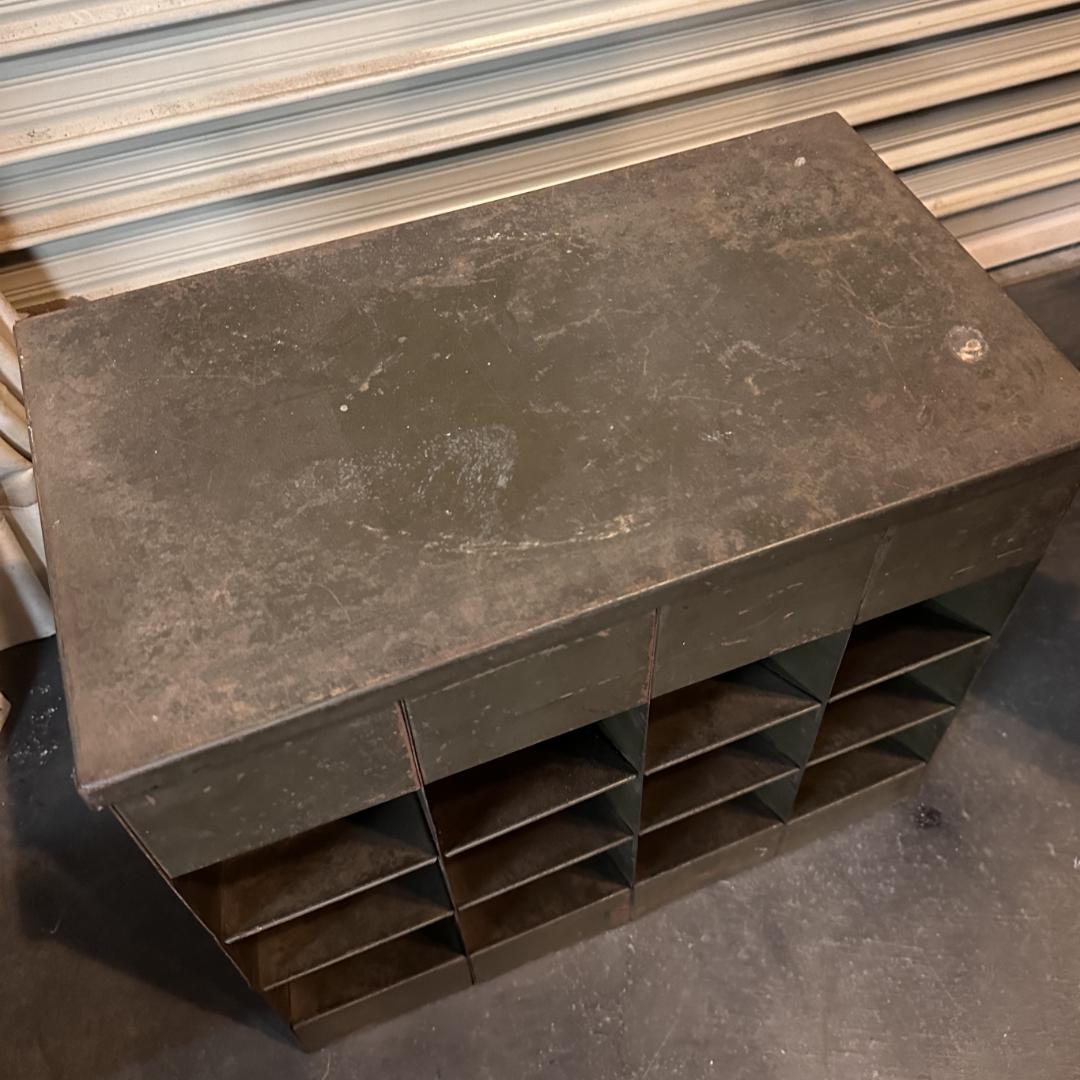 ヴィンテージ メタル製 パーツボックス タバコストッカー 店舗什器