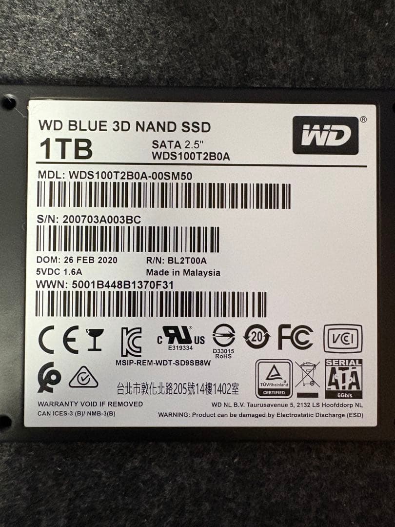WD Blue 1TB SATA SSD 2.5インチ