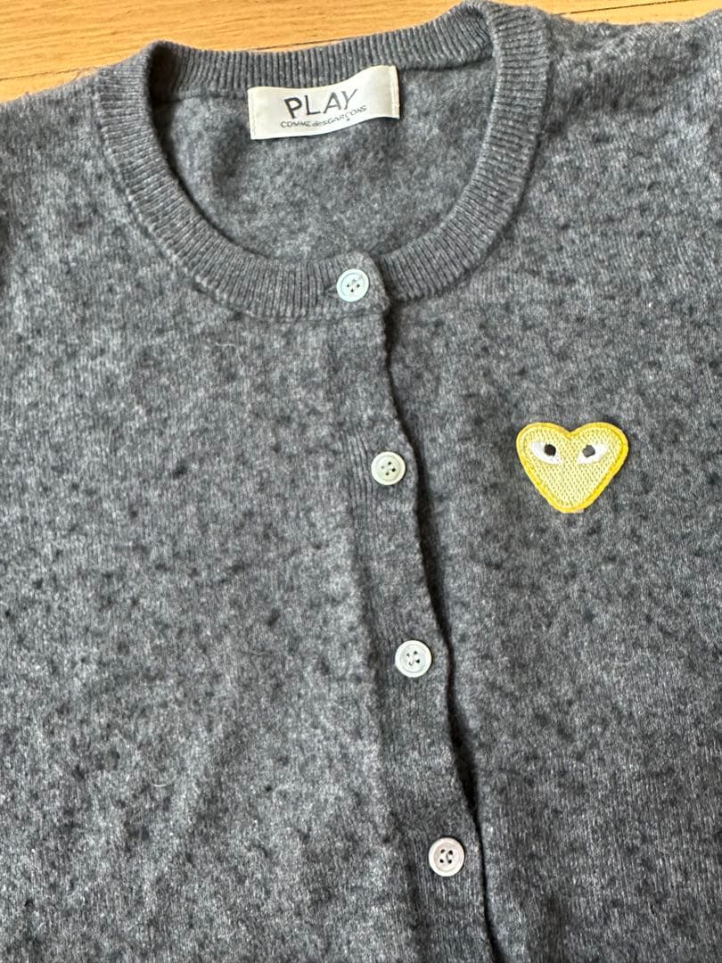 プレイコムデギャルソン　カーディガン　グレーM