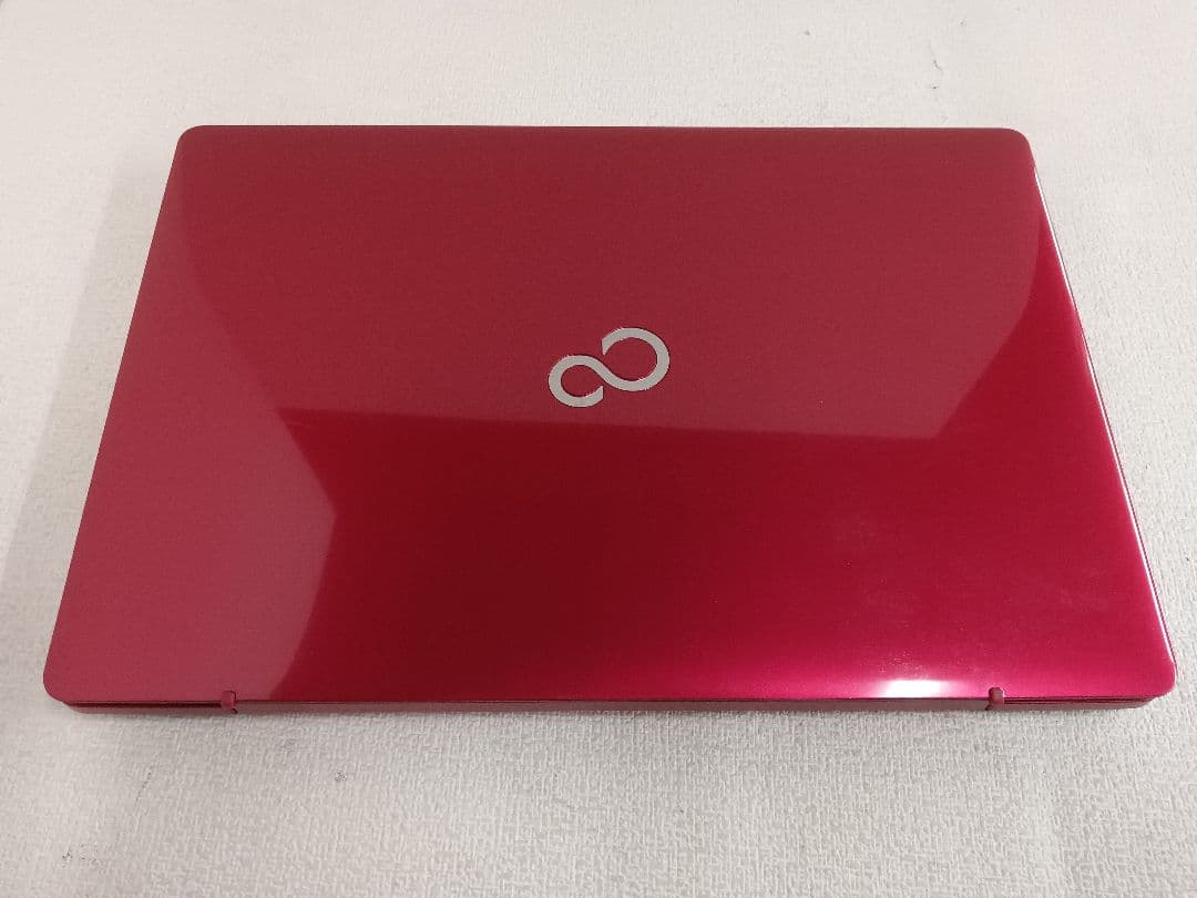 † LIFBOOK AH53/A3 FMVA53A3RK 8GB ストレージ無