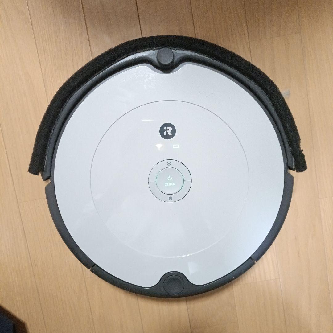 セール♫iRobot Roomba ロボット掃除機本体　692