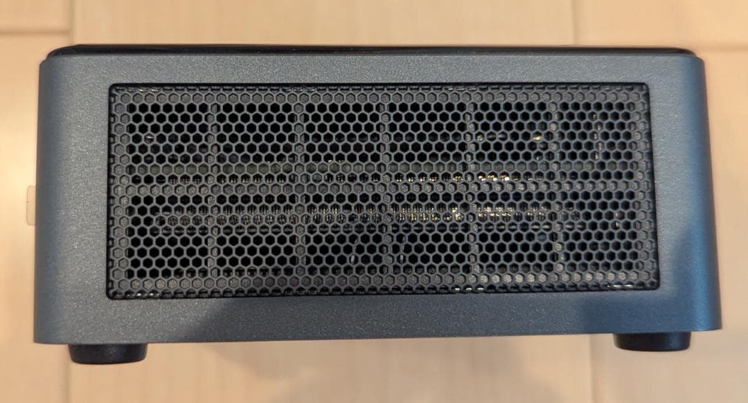 ミニPC Intel NUC10i7 32GB / 256GB / Win 11 Pro