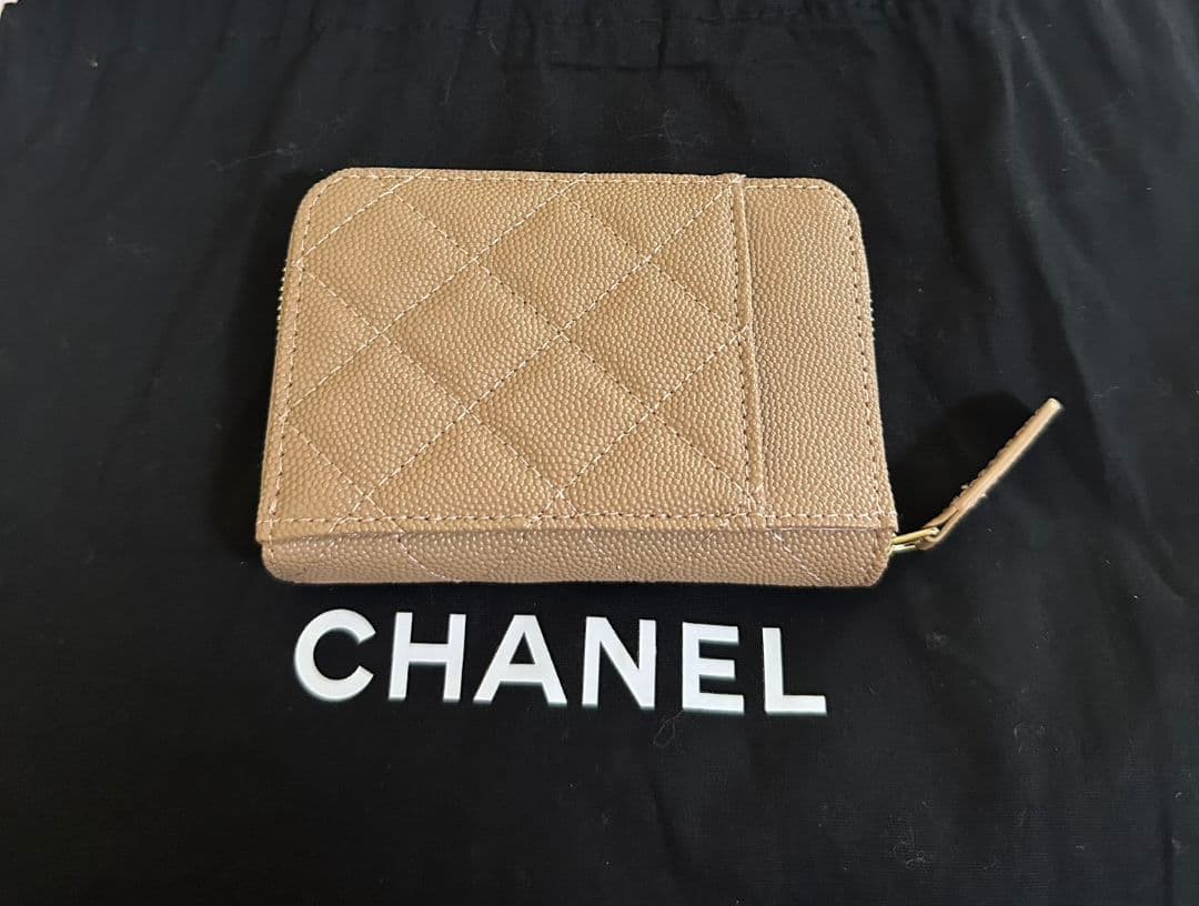 CHANELフラグメントケースケースベージュノベルティ新品