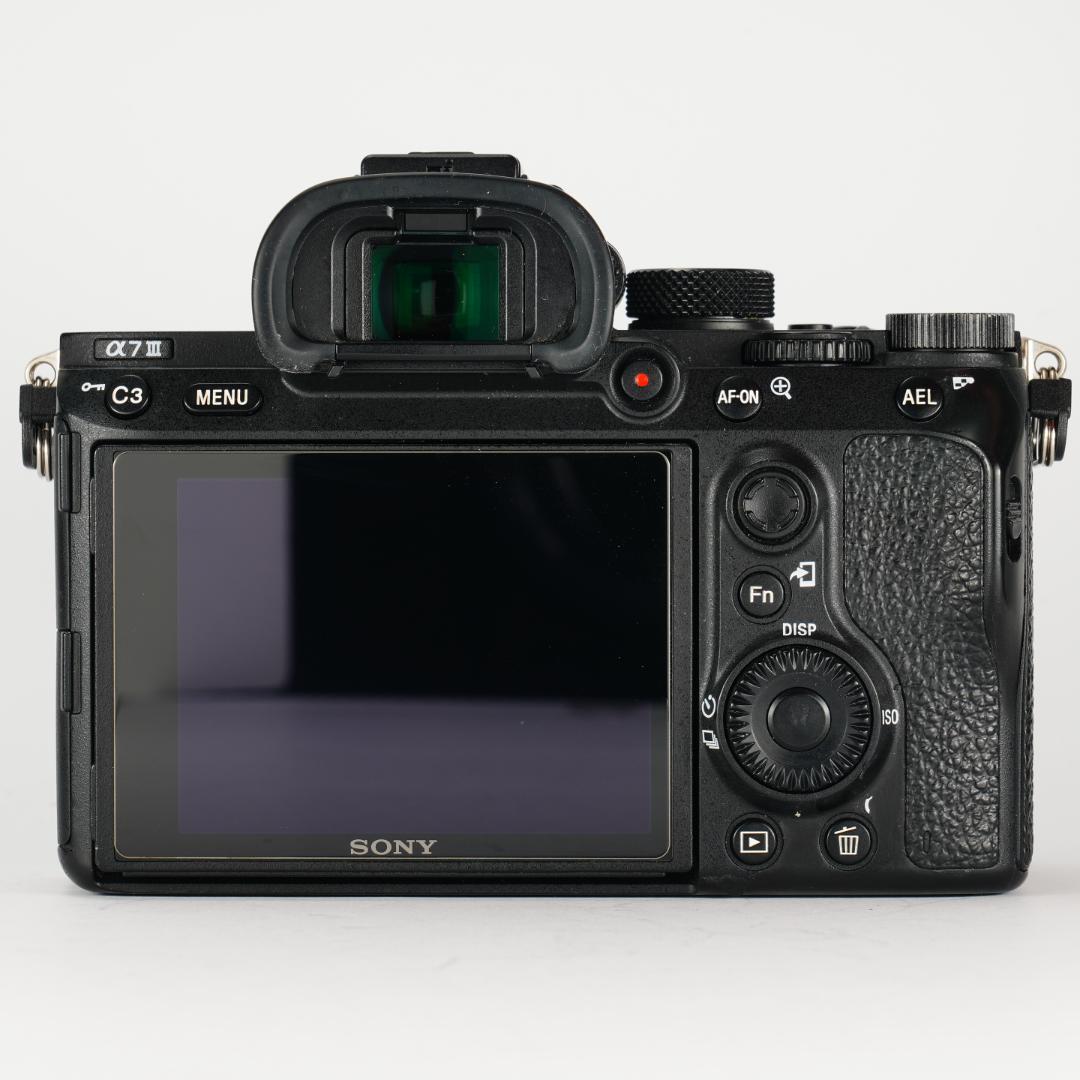 【すぐ撮影】SONY α7III コスパ最高ミラーレス ILCE-7M3K