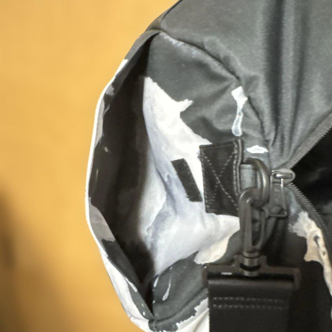 と*も様 早い者勝ち　美品　DIESEL ディーゼル メンズ ボストンバッグ　ブ