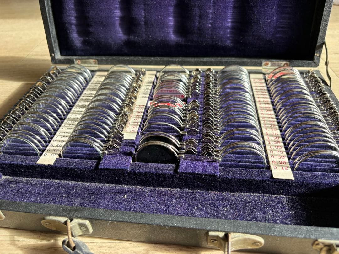 検眼用 トライアルレンズセット ケース付き Rodenstock付属品あり 中古