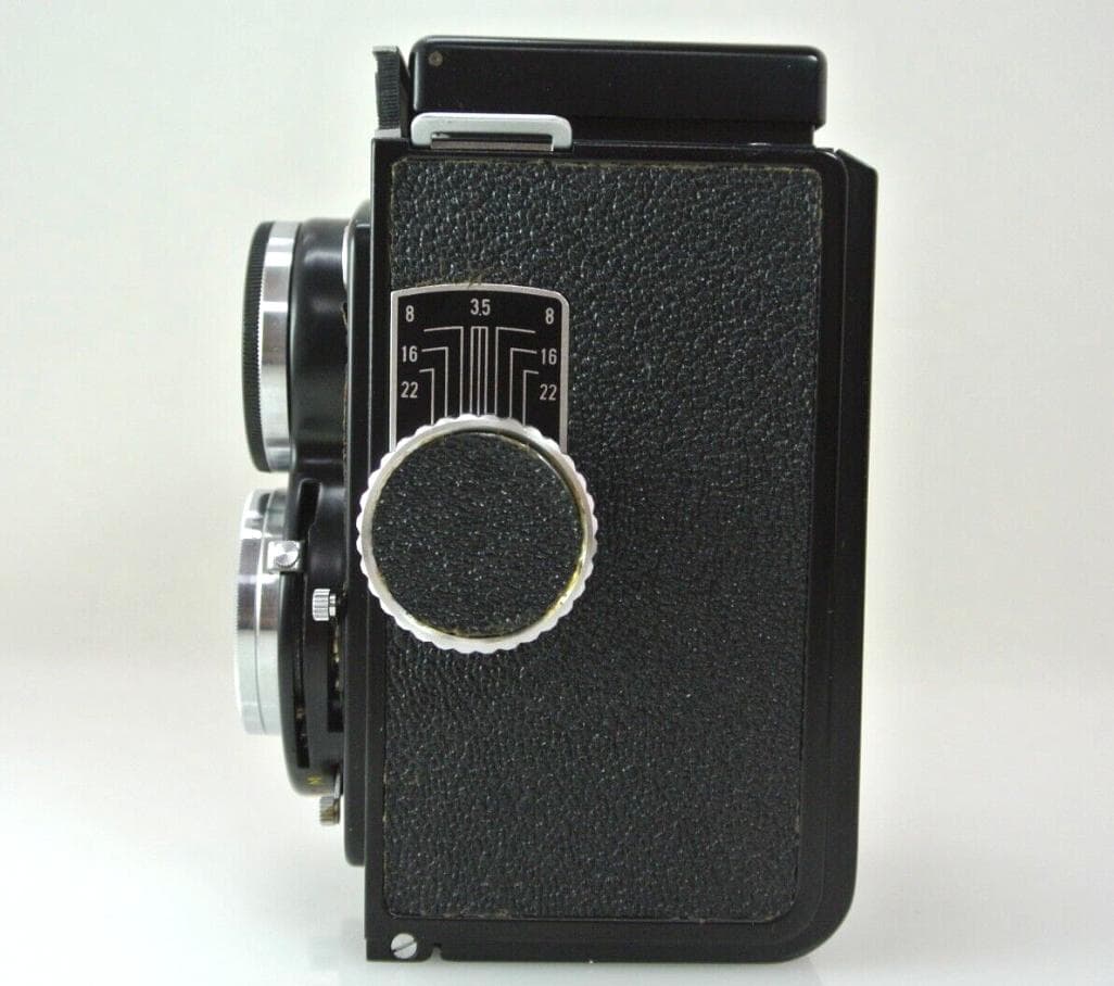 美品！　Ricoh Super 44 二眼レフカメラW/6cm F3.5 レンズ